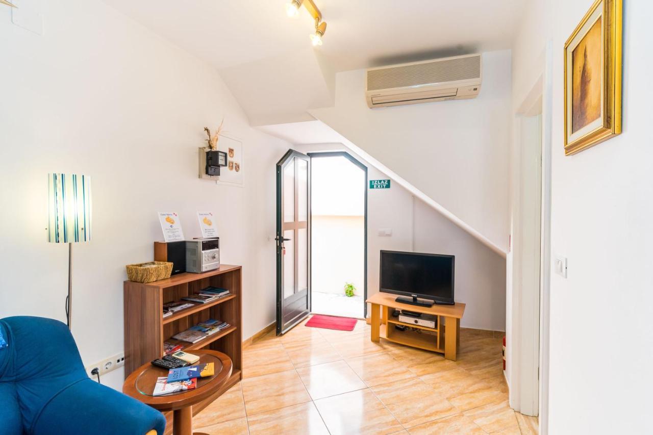 Apartment Casa Vanna ดูบรอฟนิก ภายนอก รูปภาพ